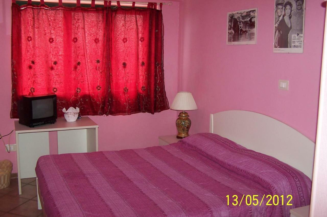 B&B L'Arcobaleno Palombaro Eksteriør billede